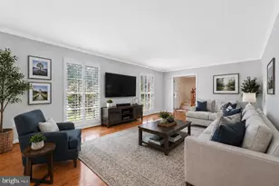 10704 Stanhope Pl, Fairfax, VA 22032 - Photo 12
