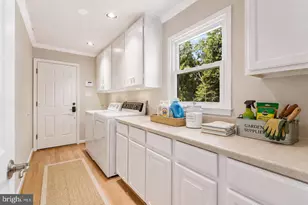 10704 Stanhope Pl, Fairfax, VA 22032 - Photo 30
