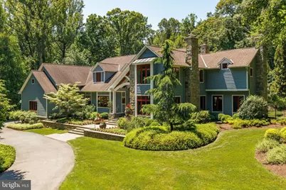927 Hickory Run Lane, Great Falls, VA 22066 - Photo 1