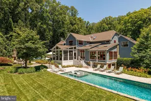 927 Hickory Run Ln, Great Falls, VA 22066 - Photo 6