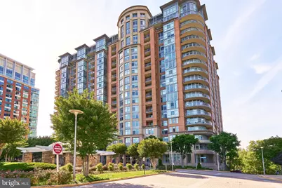 8220 Crestwood Heights Drive #216, McLean, VA 22102 - Photo 6