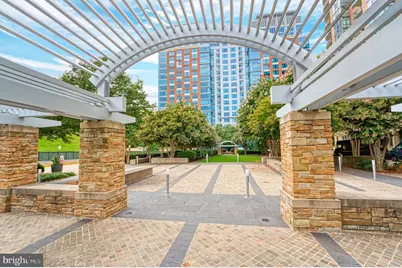 8220 Crestwood Heights Drive #216, McLean, VA 22102 - Photo 4
