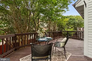6312 Chaucer View Cir, Alexandria, VA 22304 - Photo 12