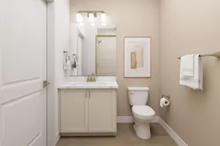 9475B Sprague Ave, Fairfax, VA 22031 - Photo 12