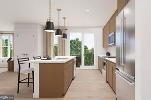 9475B Sprague Ave, Fairfax, VA 22031 - Photo 4
