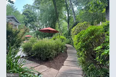 304 Chesapeake Drive, Great Falls, VA 22066 - Photo 32