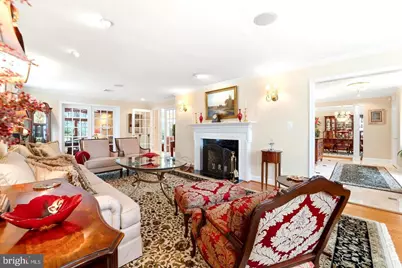 304 Chesapeake Drive, Great Falls, VA 22066 - Photo 14