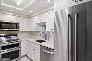 7600 Tremayne Pl, McLean, VA 22102 - Photo 20