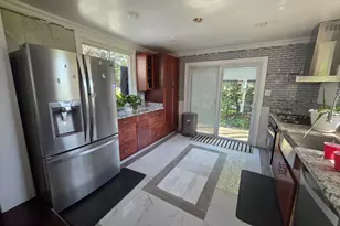3217 Nottage Ln, Falls Church, VA 22042 - Photo 10