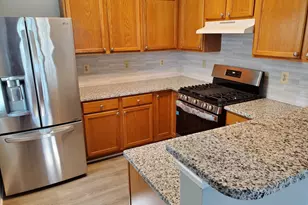 11314 Westbrook Mill Ln, Fairfax, VA 22030 - Photo 10