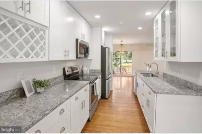 3118 Borge Street, Oakton, VA 22124 - Photo 2