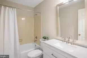 3118 Borge St, Oakton, VA 22124 - Photo 18