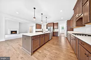 3913 Victoria Oaks Trail, Annandale, VA 22003 - Photo 16