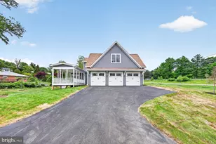 3913 Victoria Oaks Trail, Annandale, VA 22003 - Photo 4