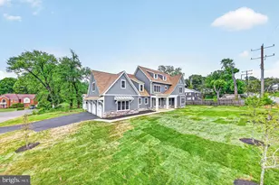 3913 Victoria Oaks Trail, Annandale, VA 22003 - Photo 2