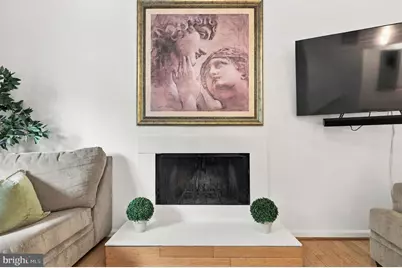 10008 Chestnut Wood Lane, Burke, VA 22015 - Photo 12