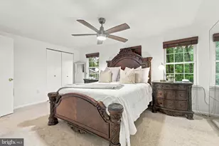 10008 Chestnut Wood Ln, Burke, VA 22015 - Photo 20