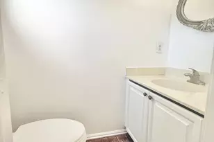 8594 Enochs Dr, Lorton, VA 22079 - Photo 8