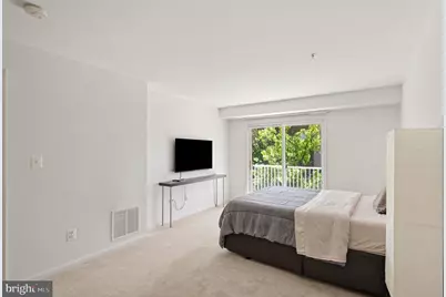 12450 Liberty Bridge Road #204A, Fairfax, VA 22033 - Photo 14