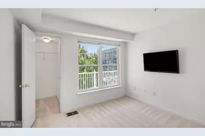 12450 Liberty Bridge Road #204A, Fairfax, VA 22033 - Photo 18
