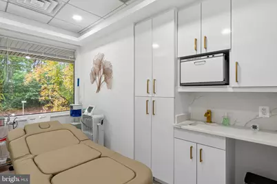 7601 Lewinsville Road #SUITE 305, McLean, VA 22102 - Photo 24