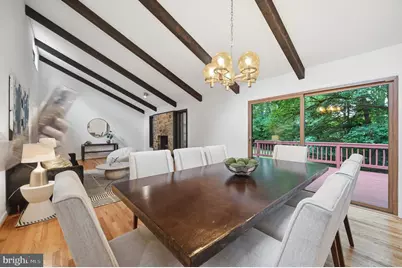 10411 Hunter Ridge Drive, Oakton, VA 22124 - Photo 18