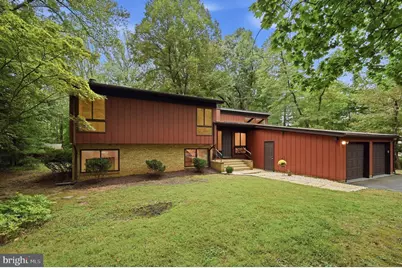 10411 Hunter Ridge Drive, Oakton, VA 22124 - Photo 8