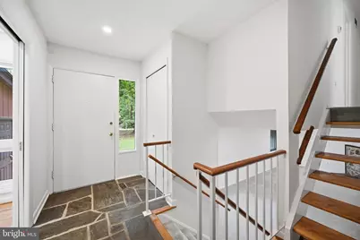 10411 Hunter Ridge Drive, Oakton, VA 22124 - Photo 10