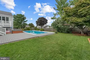 13341 Jasper Ct, Fairfax, VA 22033 - Photo 12