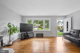 8901 Lagrange St, Lorton, VA 22079 - Photo 20