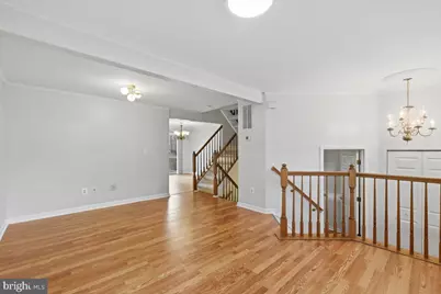 5718 Croatan Court, Centreville, VA 20120 - Photo 6