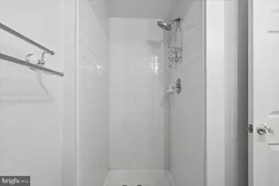 5718 Croatan Ct, Centreville, VA 20120 - Photo 30