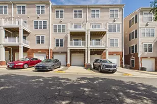 4587 Whittemore Pl, Fairfax, VA 22030 - Photo 40
