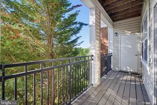 12941 Centre Park Cir, Herndon, VA 20171 - Photo 18