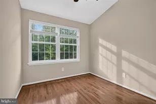 3609 Buckeye Ct, Fairfax, VA 22033 - Photo 14