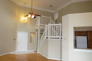 6944 Ellingham Cir, Alexandria, VA 22315 - Photo 12