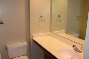 6944 Ellingham Cir, Alexandria, VA 22315 - Photo 14