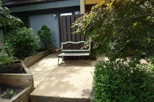 2172 Cartwright Pl, Reston, VA 20191 - Photo 4