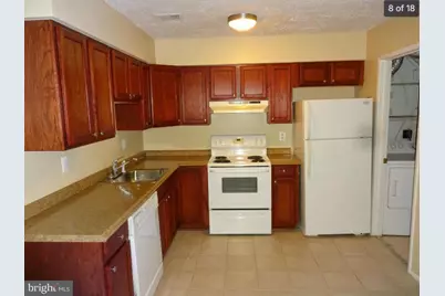 2172 Cartwright Place, Reston, VA 20191 - Photo 8