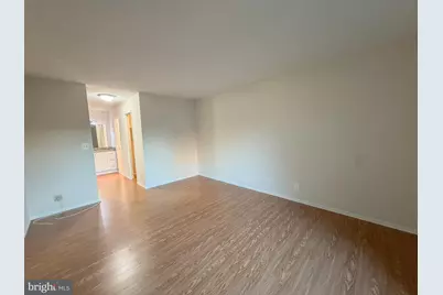8370 Greensboro Drive #103, McLean, VA 22102 - Photo 10