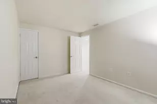 10799 Adare Dr, Fairfax, VA 22032 - Photo 38