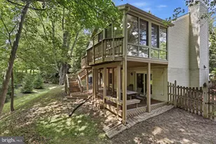10799 Adare Dr, Fairfax, VA 22032 - Photo 42