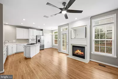 2821 Laura Gae Circle, Vienna, VA 22180 - Photo 10