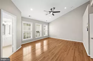 2821 Laura Gae Cir, Vienna, VA 22180 - Photo 18