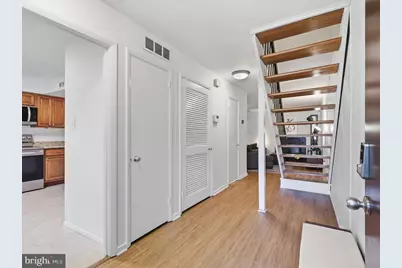 11908 Escalante Court, Reston, VA 20191 - Photo 4