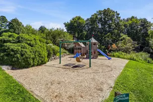 11908 Escalante Ct, Reston, VA 20191 - Photo 32