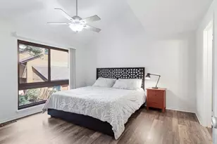 11908 Escalante Ct, Reston, VA 20191 - Photo 16