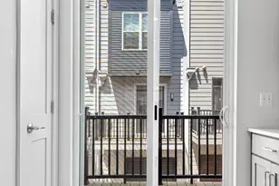 7348 Blade Dr, Falls Church, VA 22042 - Photo 32