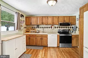 2263 Cocquina Dr, Reston, VA 20191 - Photo 12