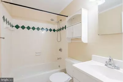3048 Silent Valley Drive, Fairfax, VA 22031 - Photo 26